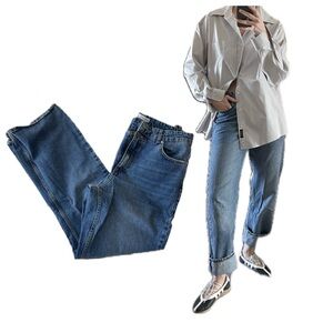 Zara High Rise Straight Leg Jeans | Medium Wash Blue | Size 10